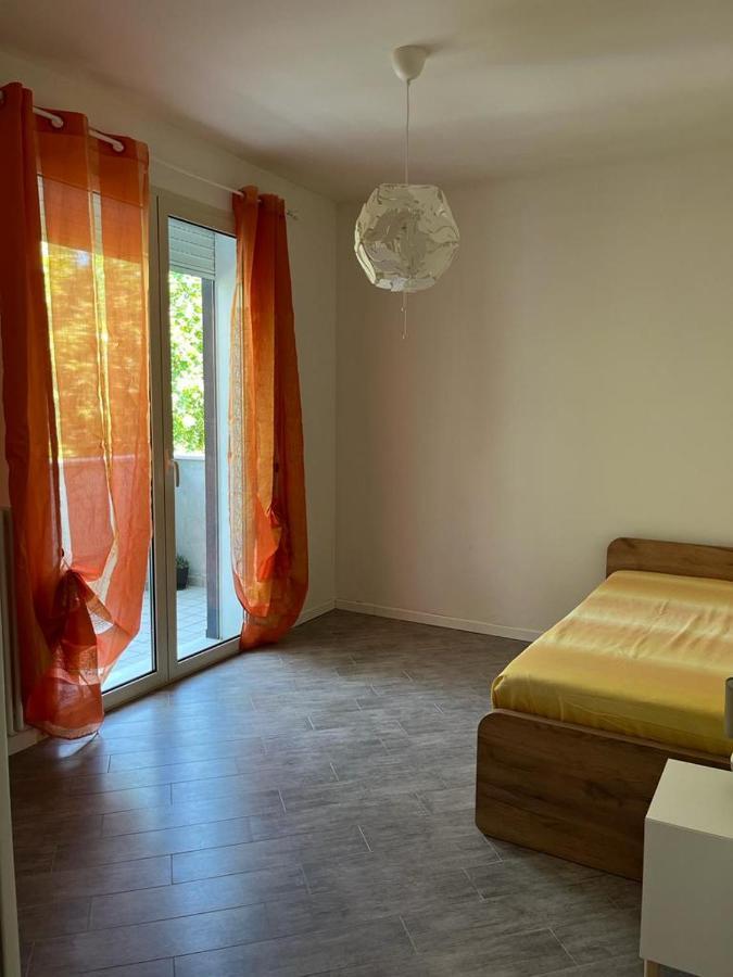Hogar Mami Appartement Rimini Buitenkant foto
